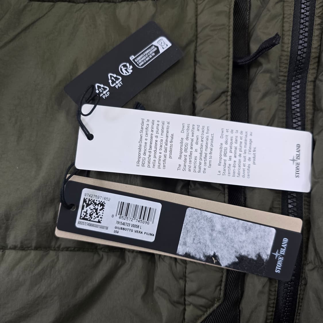 23fw 스톤아일랜드 크링클랩스 패딩 L사이즈 100 판매 상품이미지5