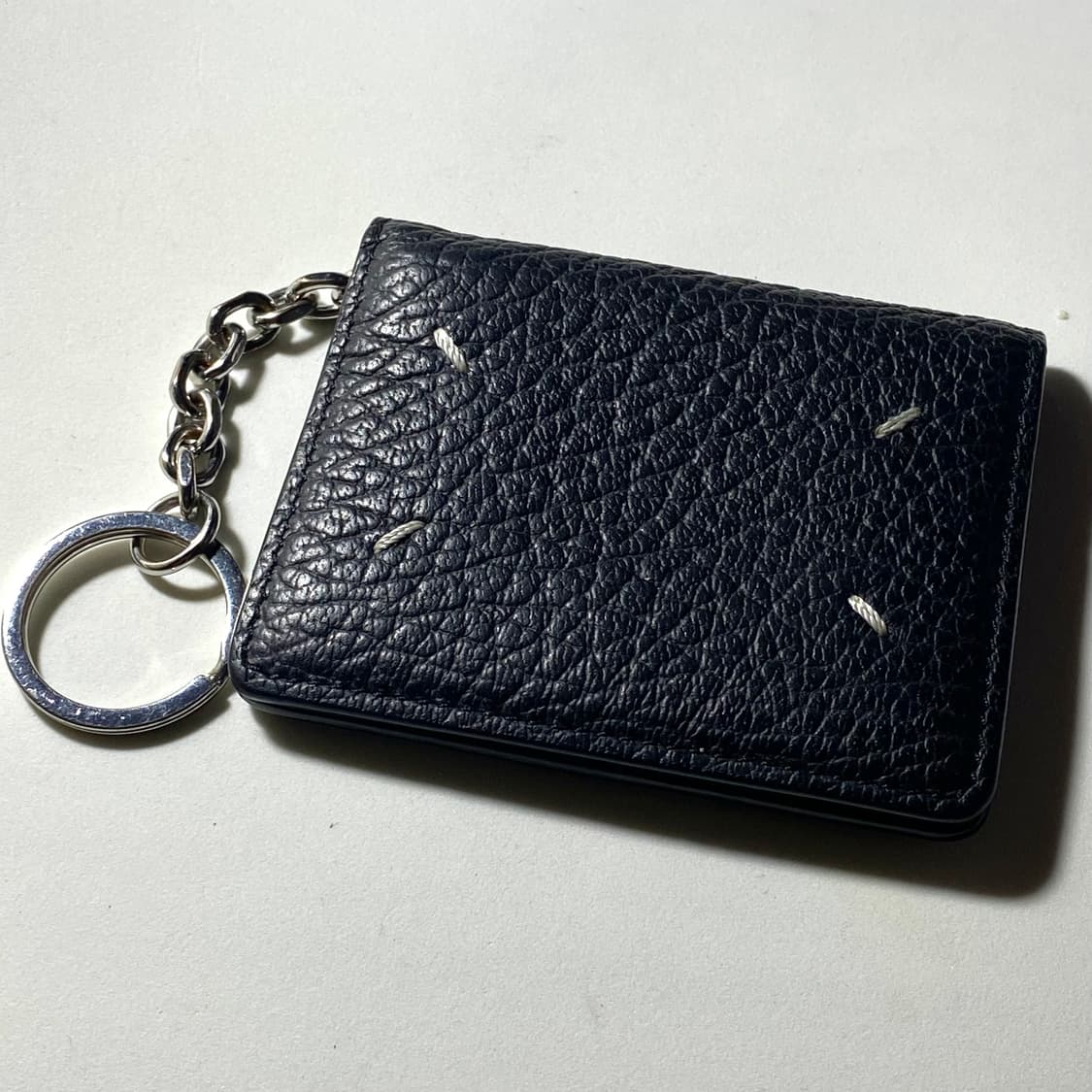 [정품] 메종마르지엘라 4스티치 키링 카프스킨 홀딩 카드지갑 상품이미지1