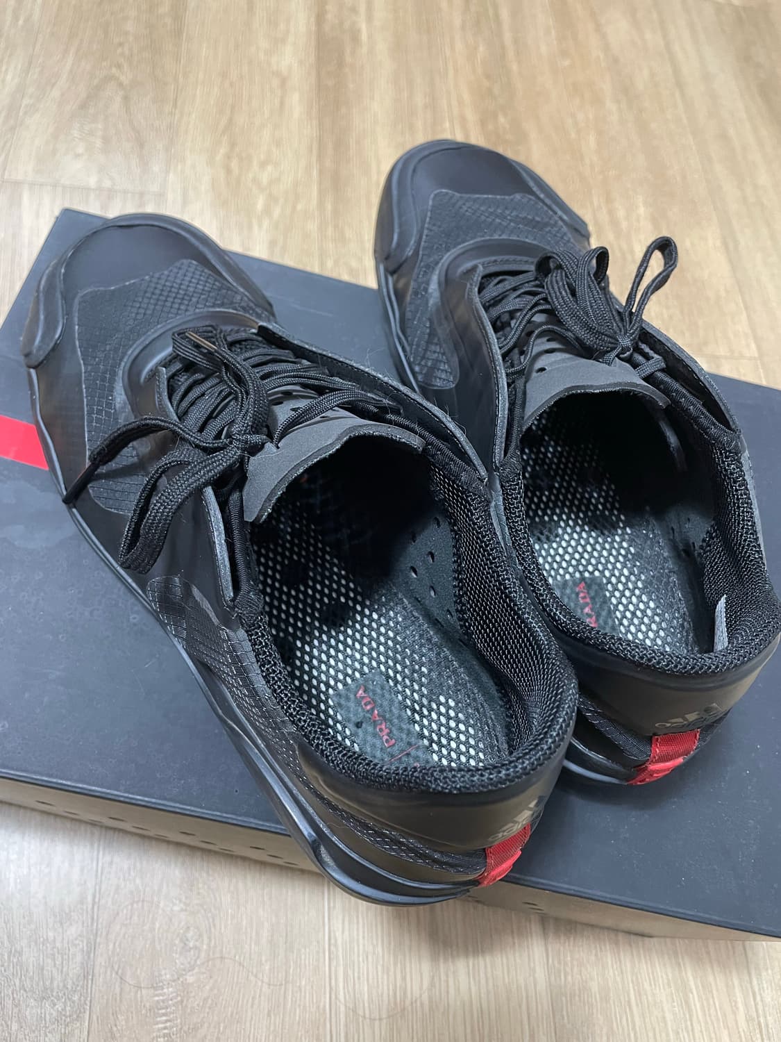 프라다 아디다스 루나로사 신발 265사이즈 상품이미지3