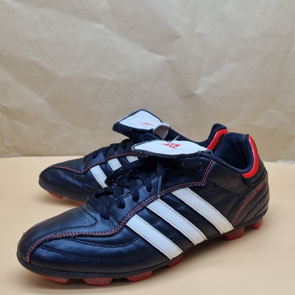 아디다스 토라 축구화 270 상품이미지1