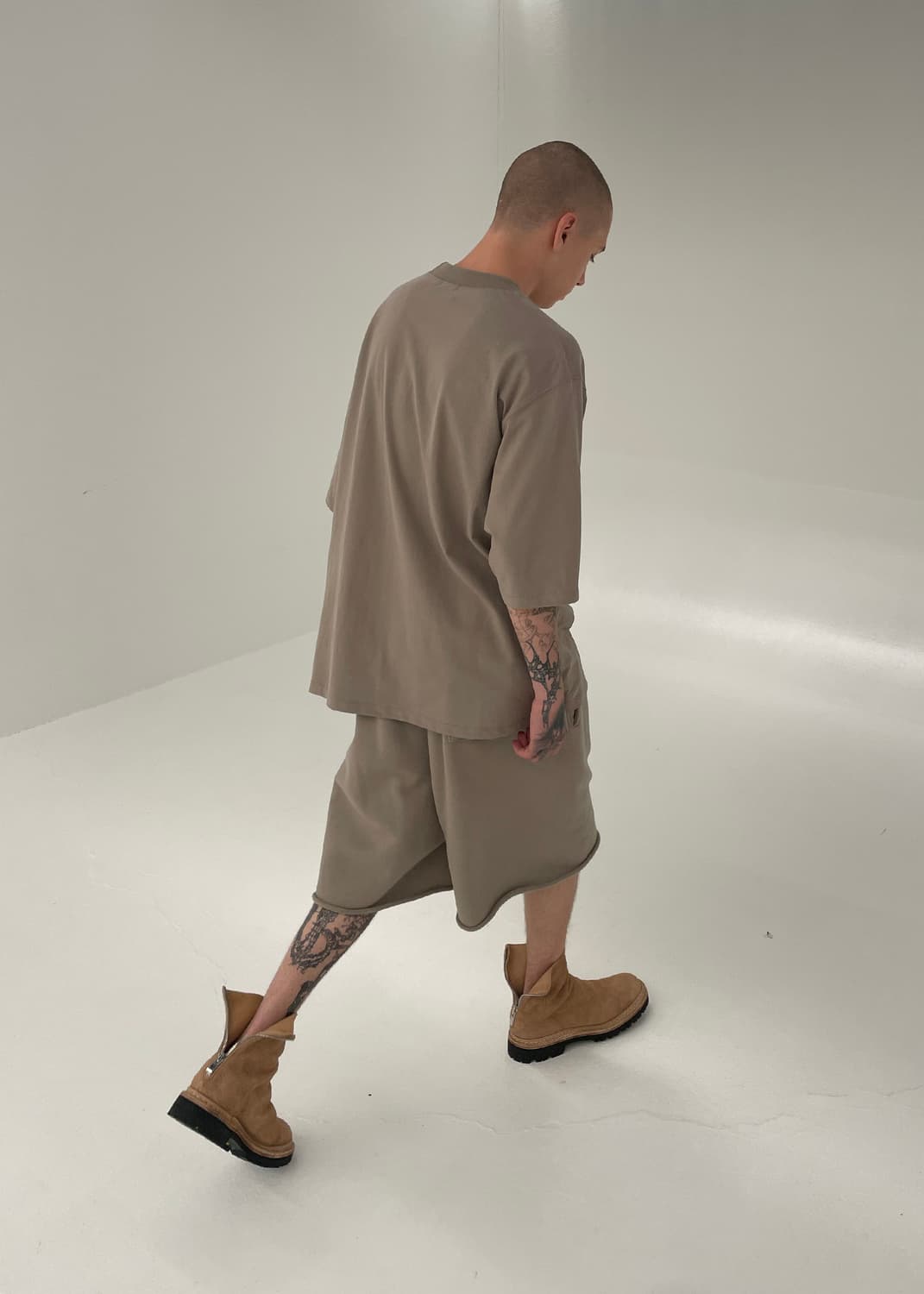 252 HEAVYWEIGHT BEEFY T-SHIRT (Dust) 상품이미지1