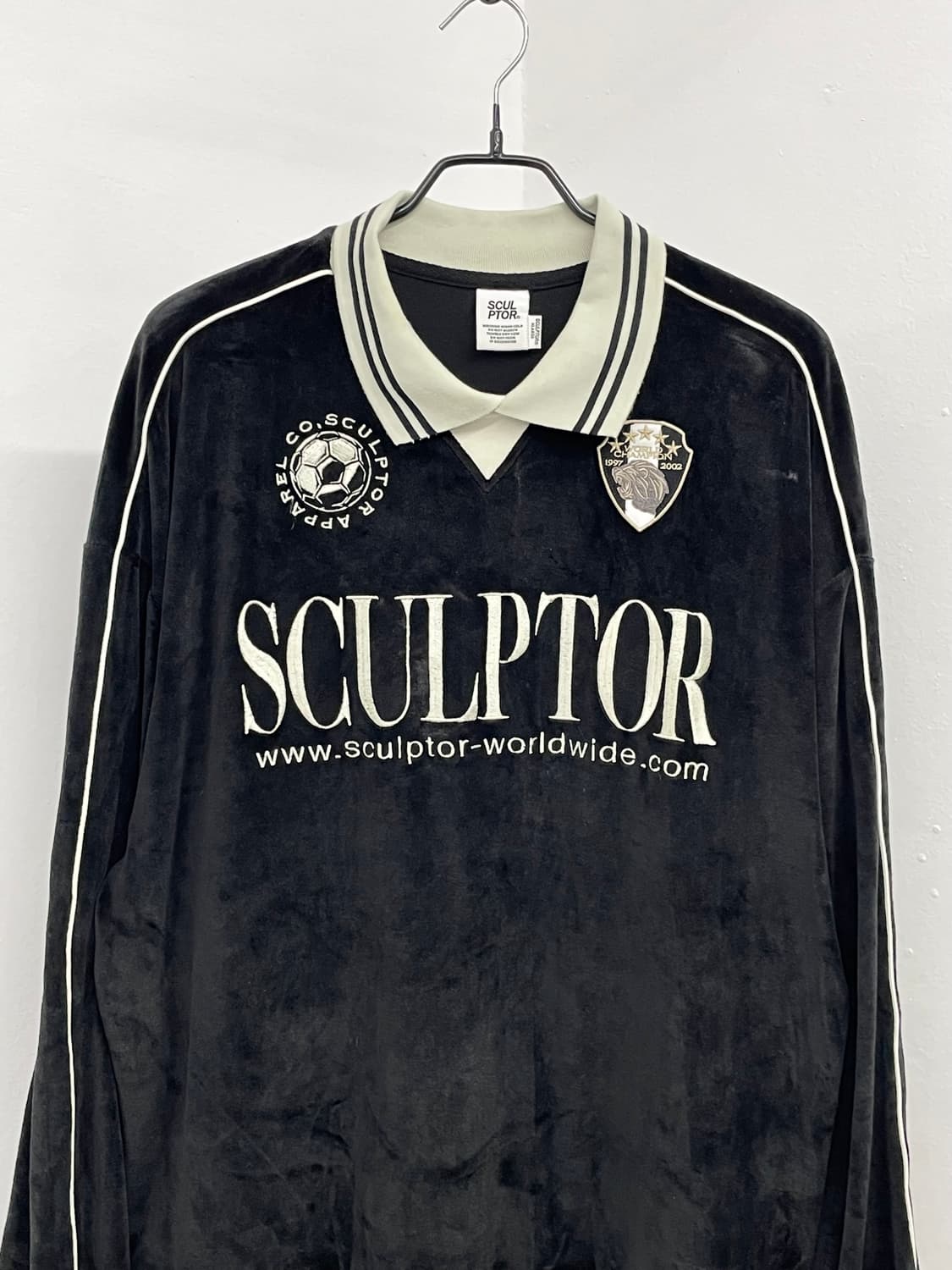 스컬프터 벨벳 로고 유니폼 상품이미지5