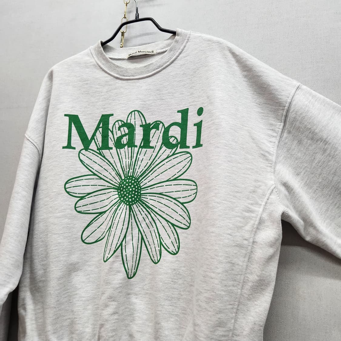 마르디메크르디 빅로고 맨투맨 2XL 상품이미지3