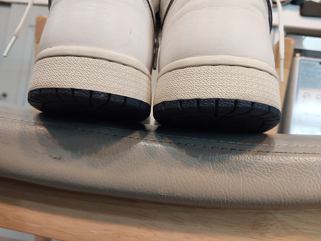 나이키 에어 조던 1 레트로 하이 OG 메탈릭 네이비 맨사이즈 250mm 상품이미지3