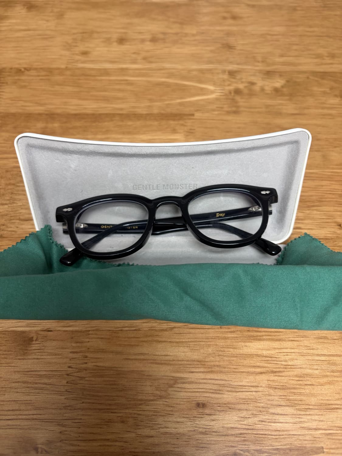 젠틀몬스터 데이(day)01 opt블랙 상품이미지6