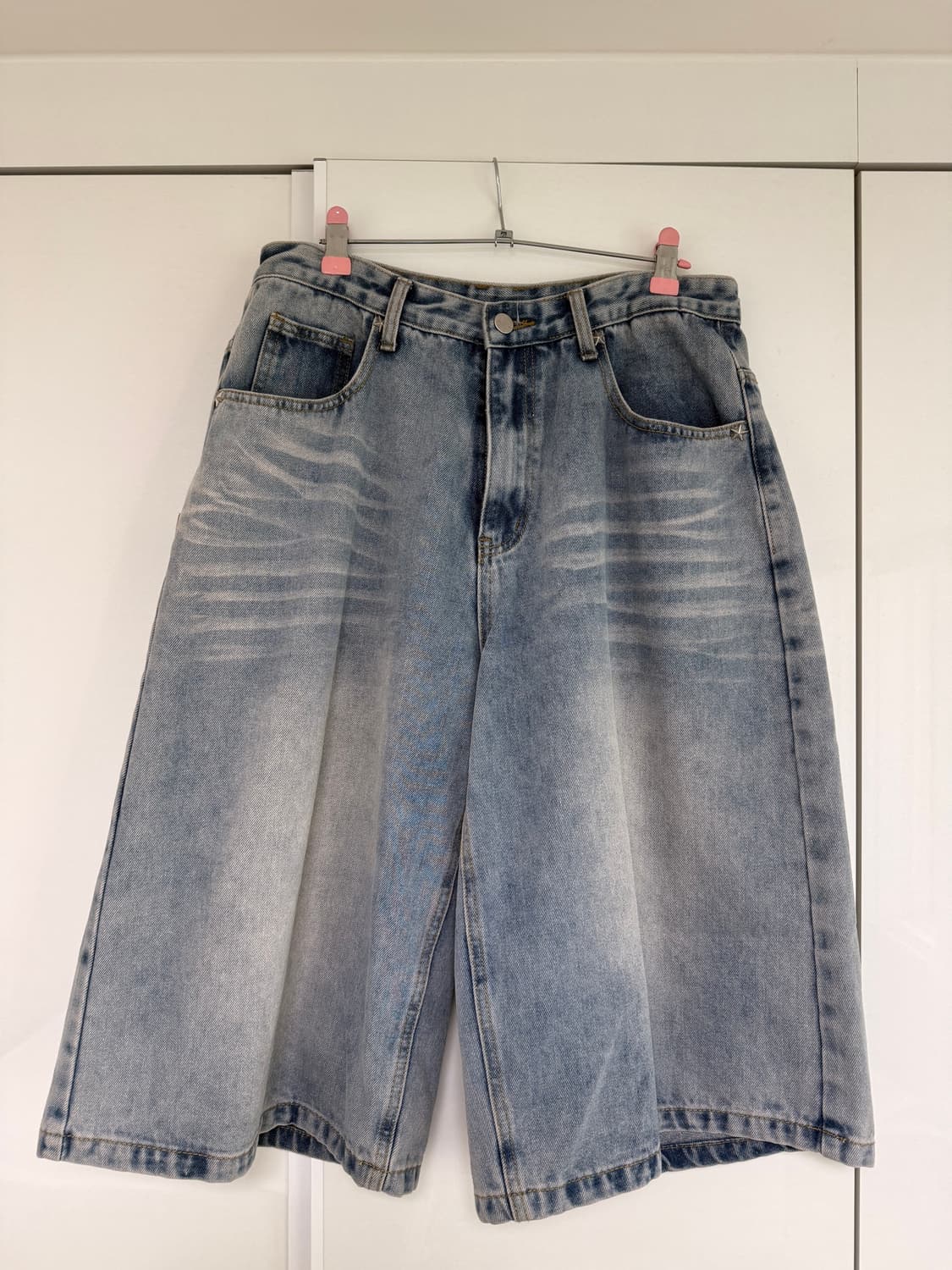 이지노이지 8부 데님 버뮤다팬츠-라이트블루 상품이미지1