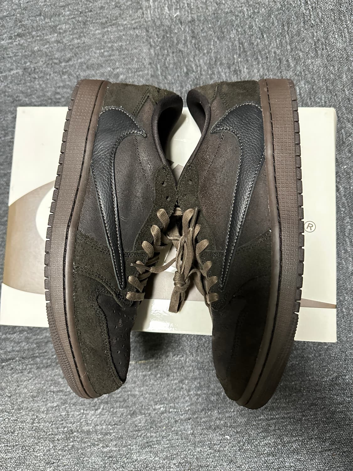 나이키 조던x스캇 벨벳 브라운 280 상품이미지4