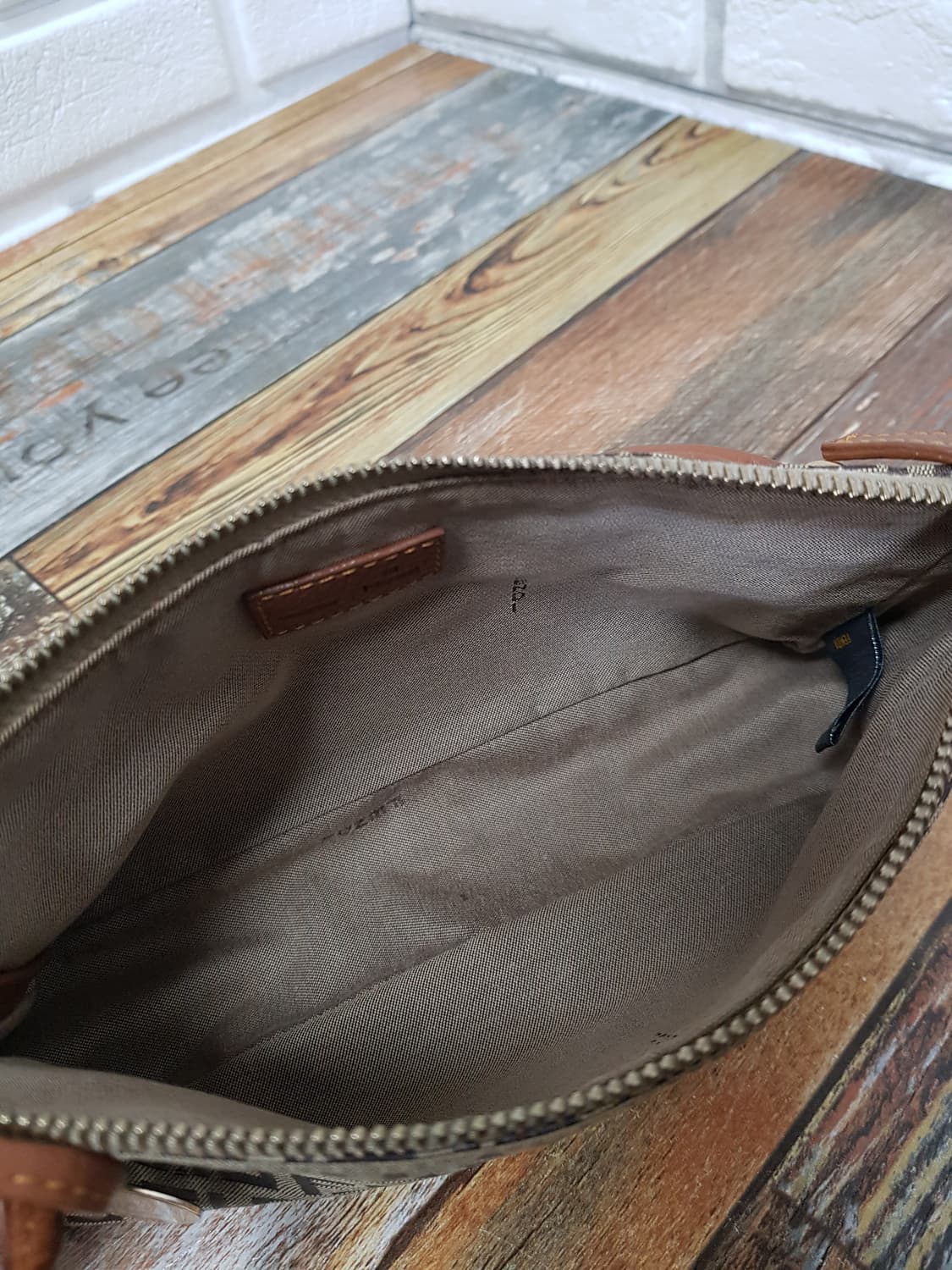 [정품] 펜디 주키노 금장 트리플스트랩 미니백 상품이미지8