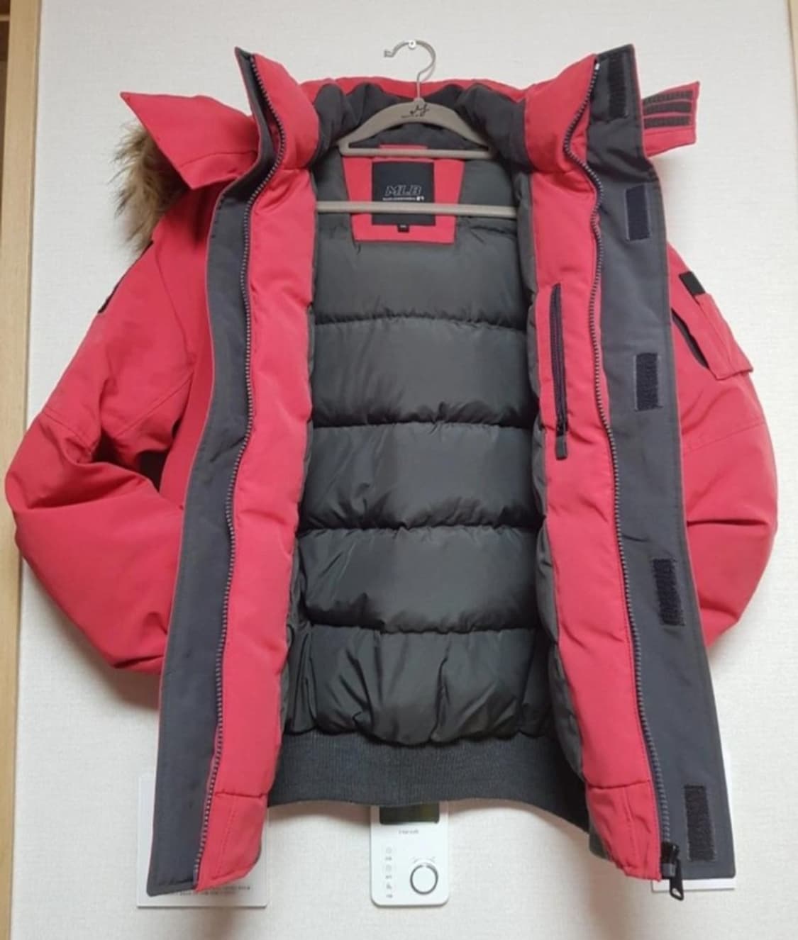 MLB 엠엘비 여성 오버사이즈 다운 점퍼 뉴욕 양키스 상품이미지3