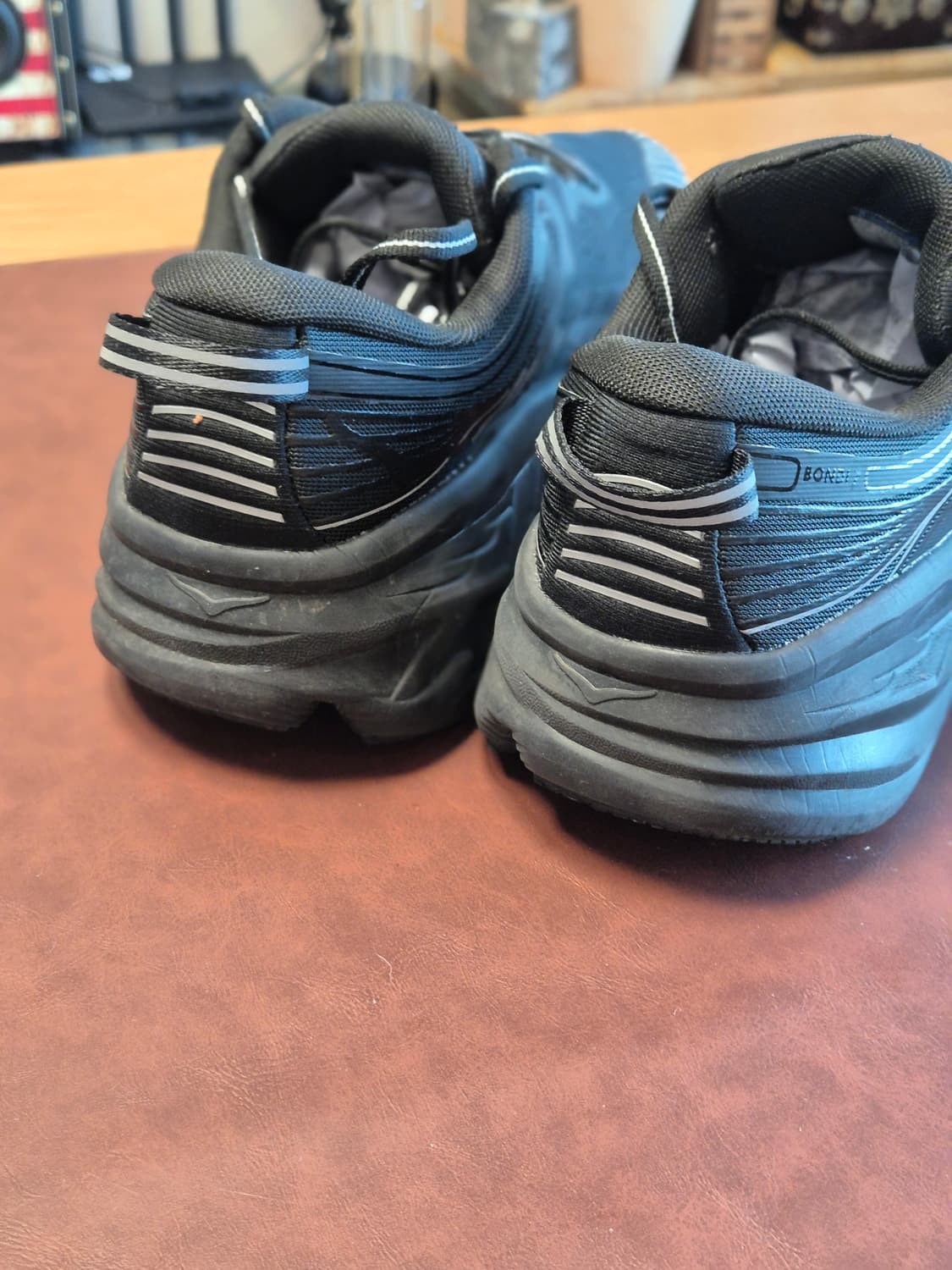 250 호카오네오네 본디7 런닝화 상품이미지4