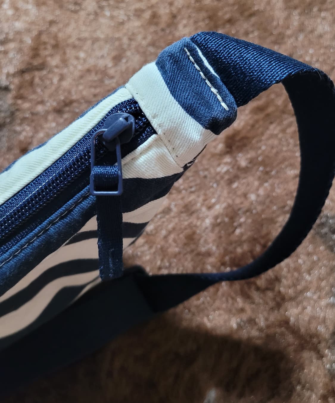 마리메꼬 × 유니클로 크로스백 2 상품이미지6