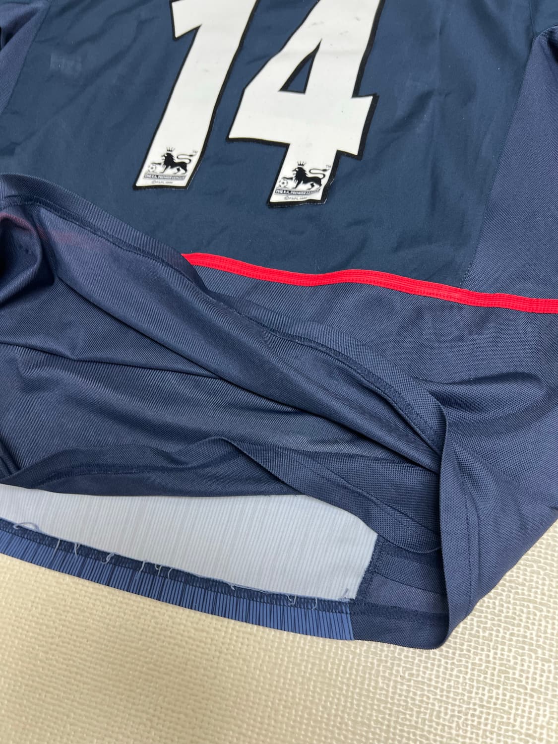 02/03 나이키 아스날 어웨이 롱슬리브져지 앙리마킹유니폼 M사이즈 상품이미지8