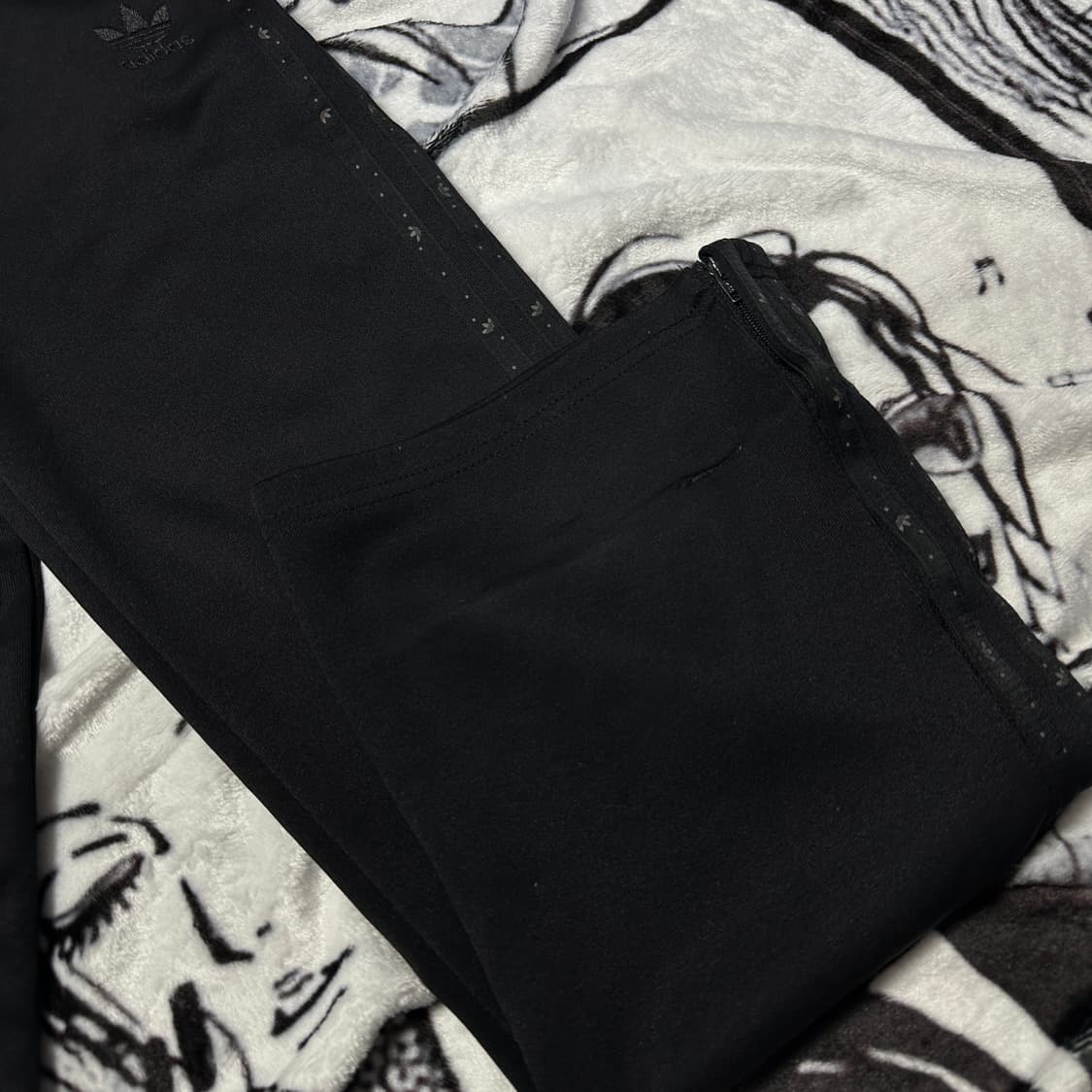 아디다스 블랙 트레이닝복 셋업 상품이미지7