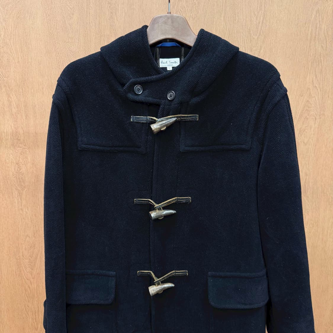 폴스미스 런던 코듀로이 후드 더플 코트 토글 버튼 디테일 레귤러핏 블랙 상품이미지4