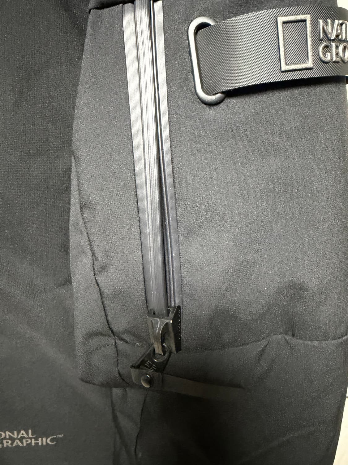 신형 내셔널지오그래픽 블랙 구스다운  롱 패딩  싸이즈 105 상품이미지5