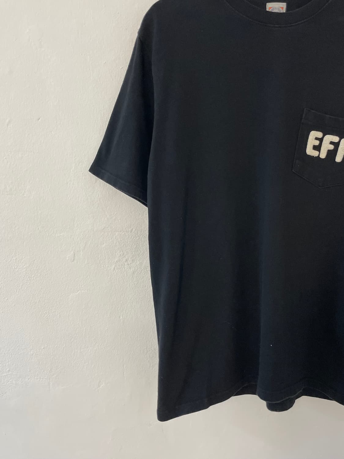 이벳필드 자수 포켓 티셔츠  상품이미지2