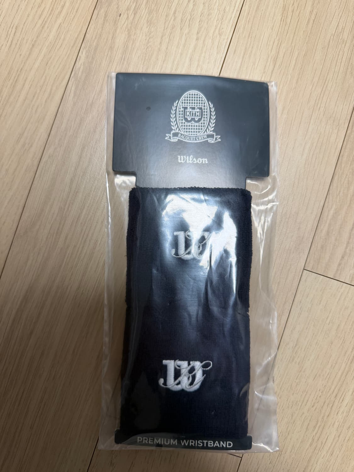 (New) Kith X Wilson Navy Wristband 상품이미지2