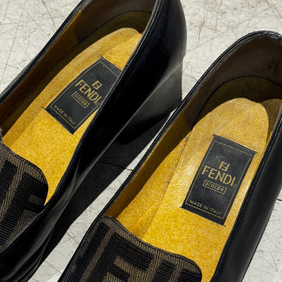 Fendi 펜디 주카 펌프스 로퍼 37.5 (245) 상품이미지4