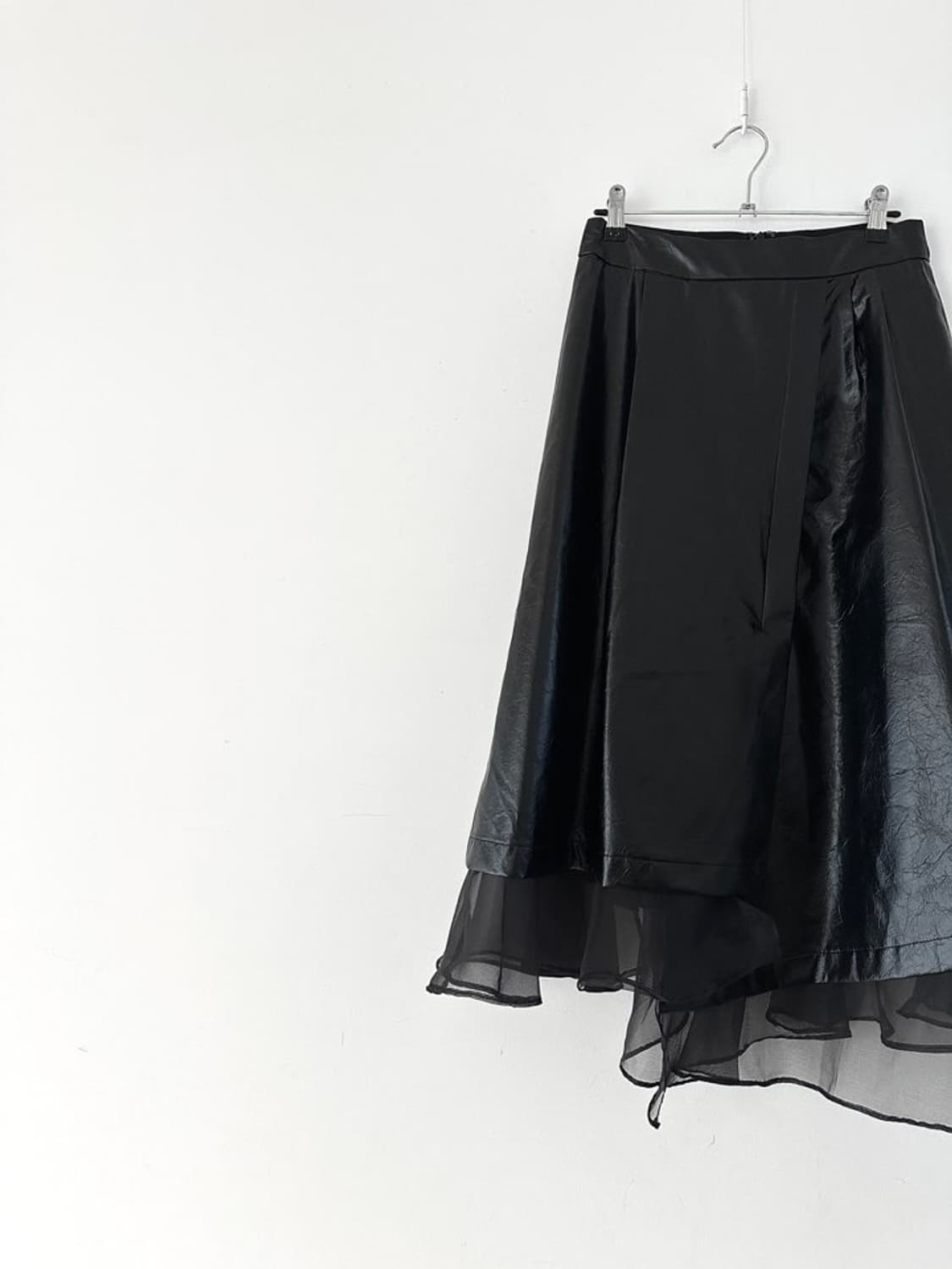 Leather sheer long skirt / black 상품이미지2