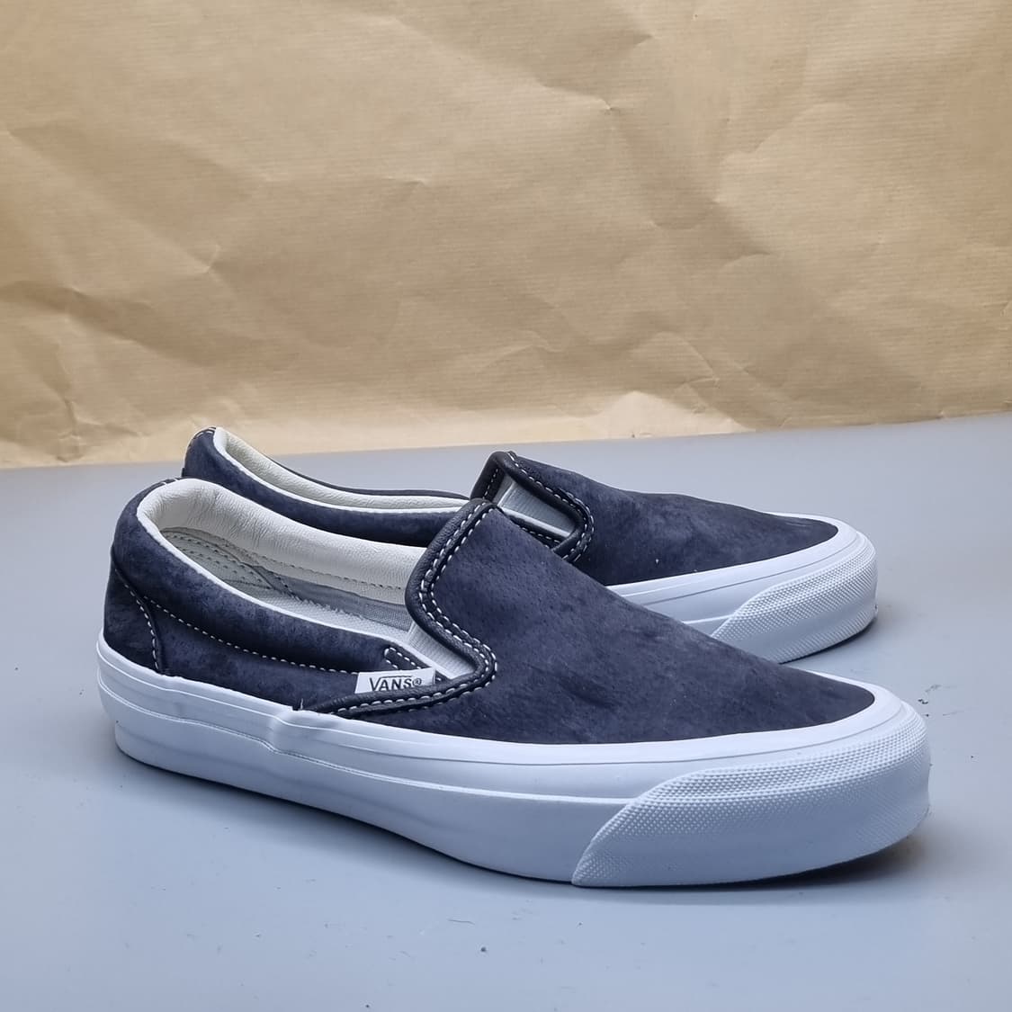 반스 클래식 스웨이드 슬립온 220 상품이미지1