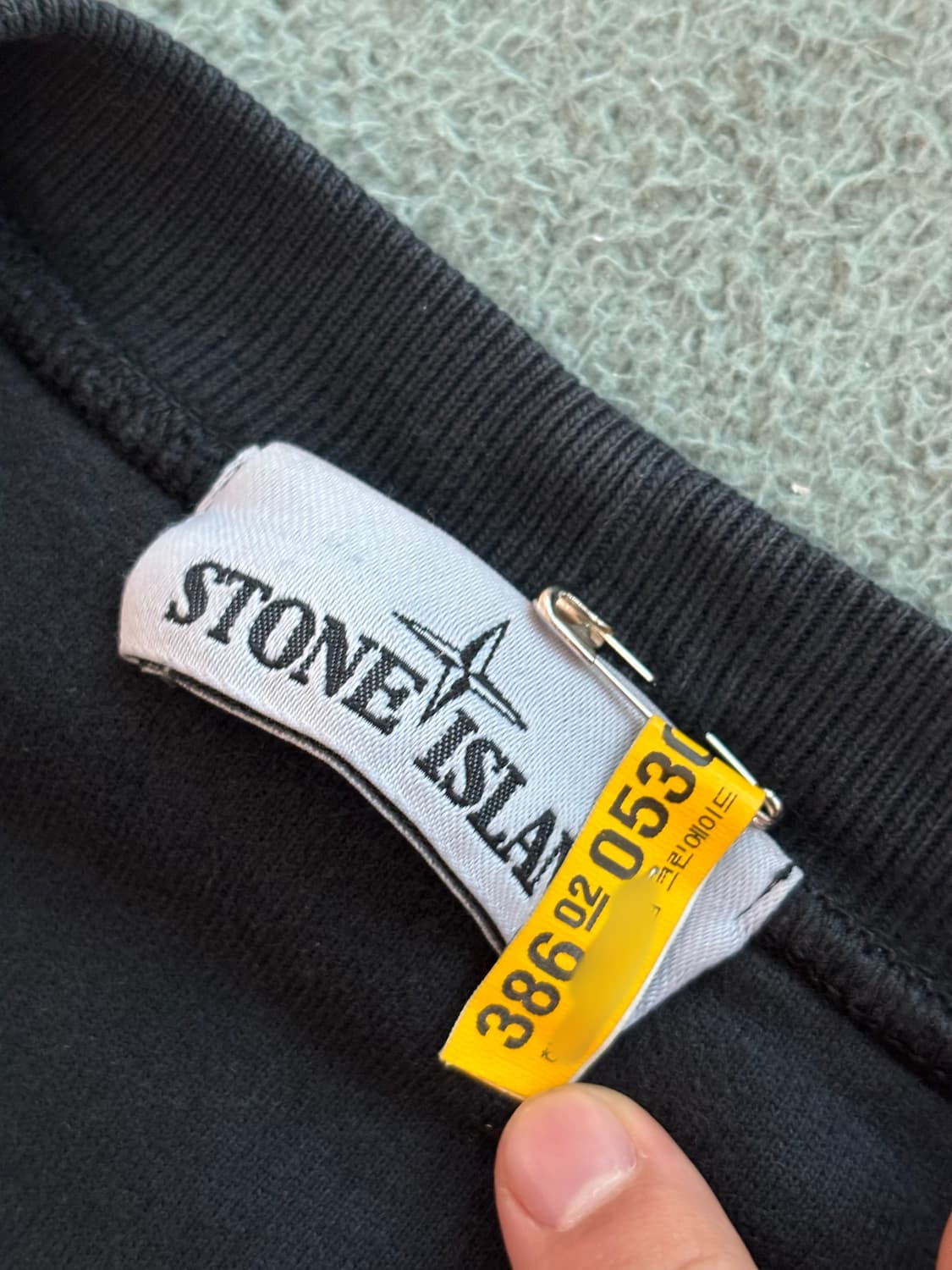 스톤아일랜드 맨투맨 상품이미지2