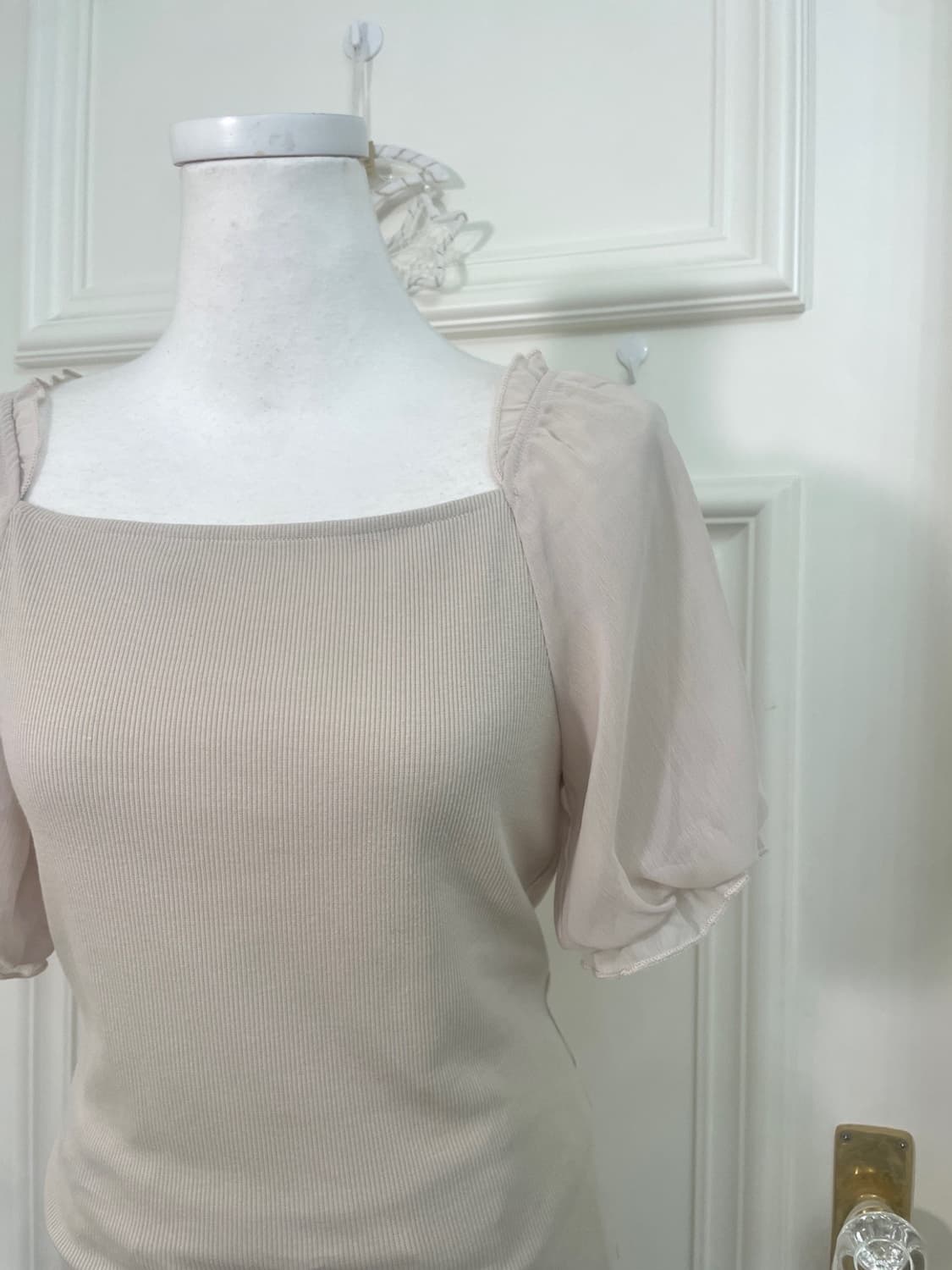 mute beige puff chiffon princess top 상품이미지7