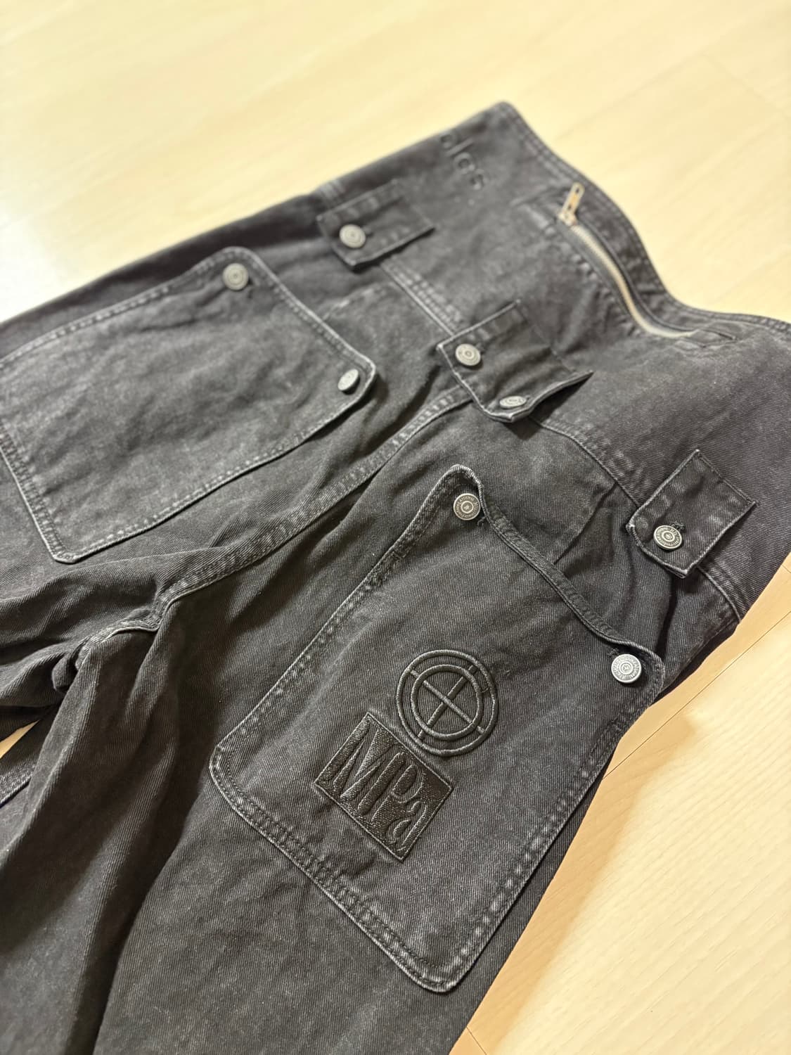 [M] PLASTICPRODUCT MPa 웨이브 지퍼 팬츠 블랙 상품이미지5