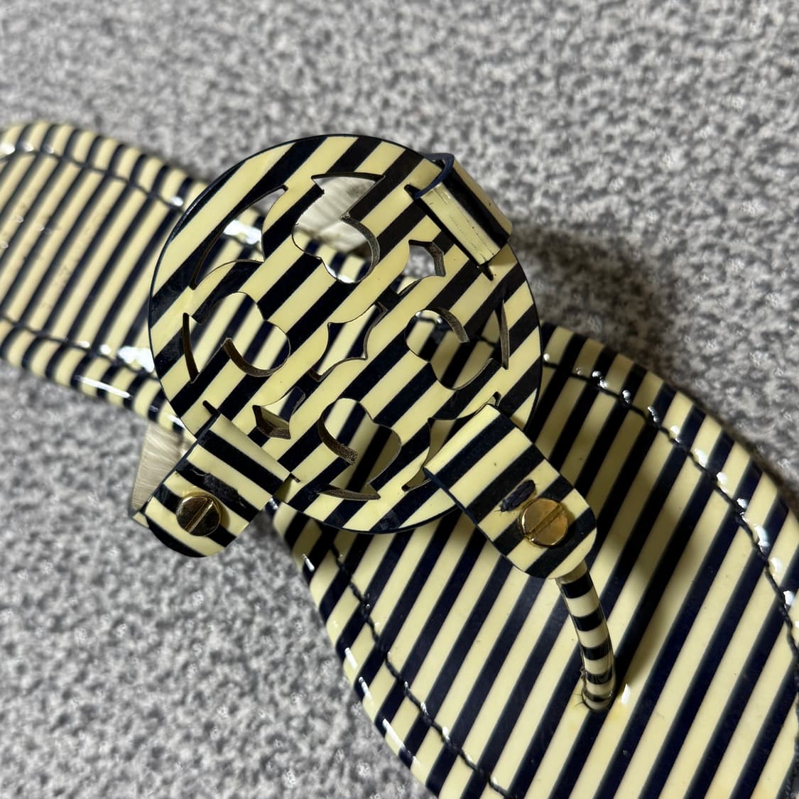 토리버치 밀러 쪼리 슬리퍼 6.5 235 상품이미지4