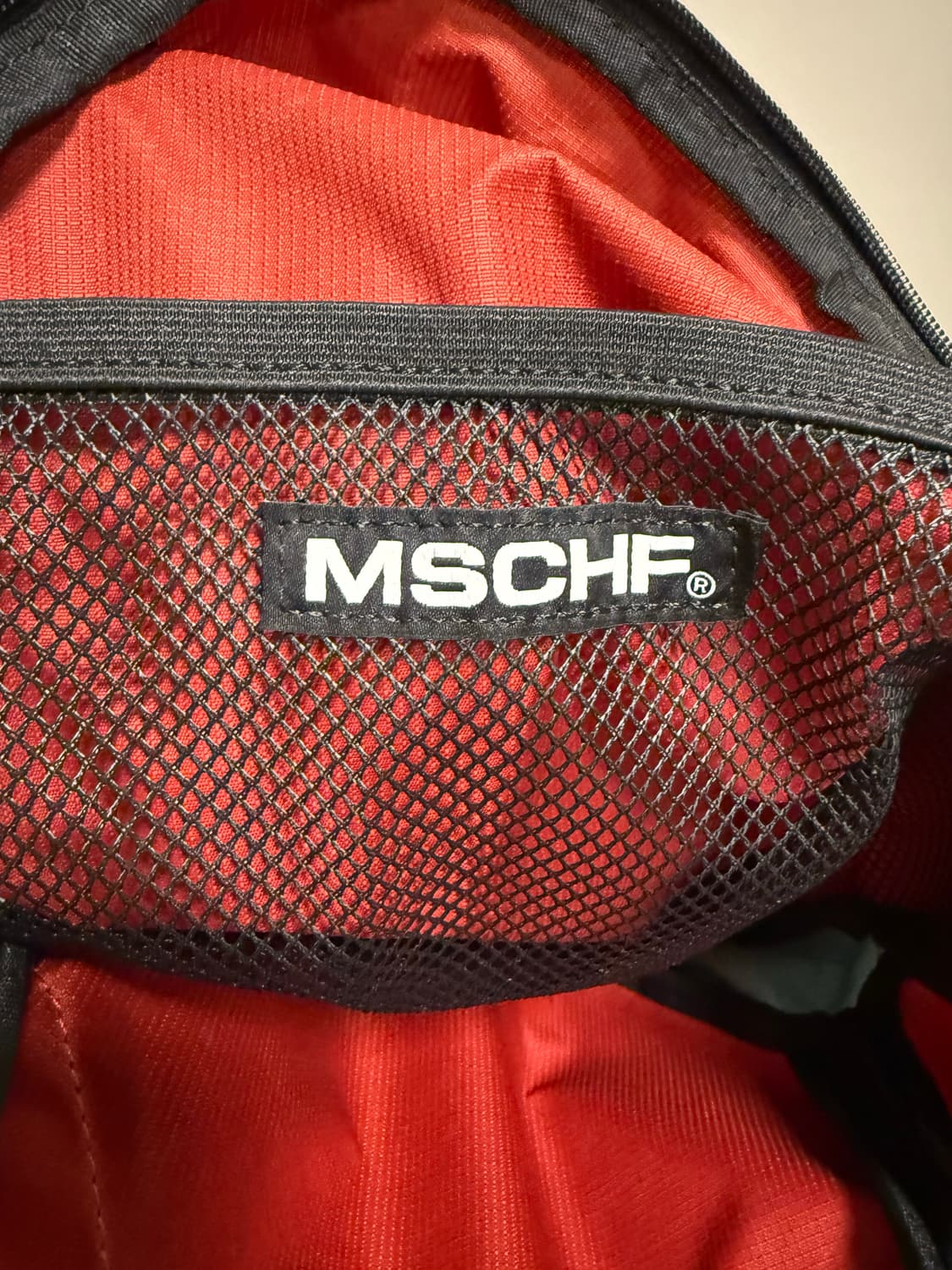 미스치프 롬버스 메쉬 백팩 레드 상품이미지3