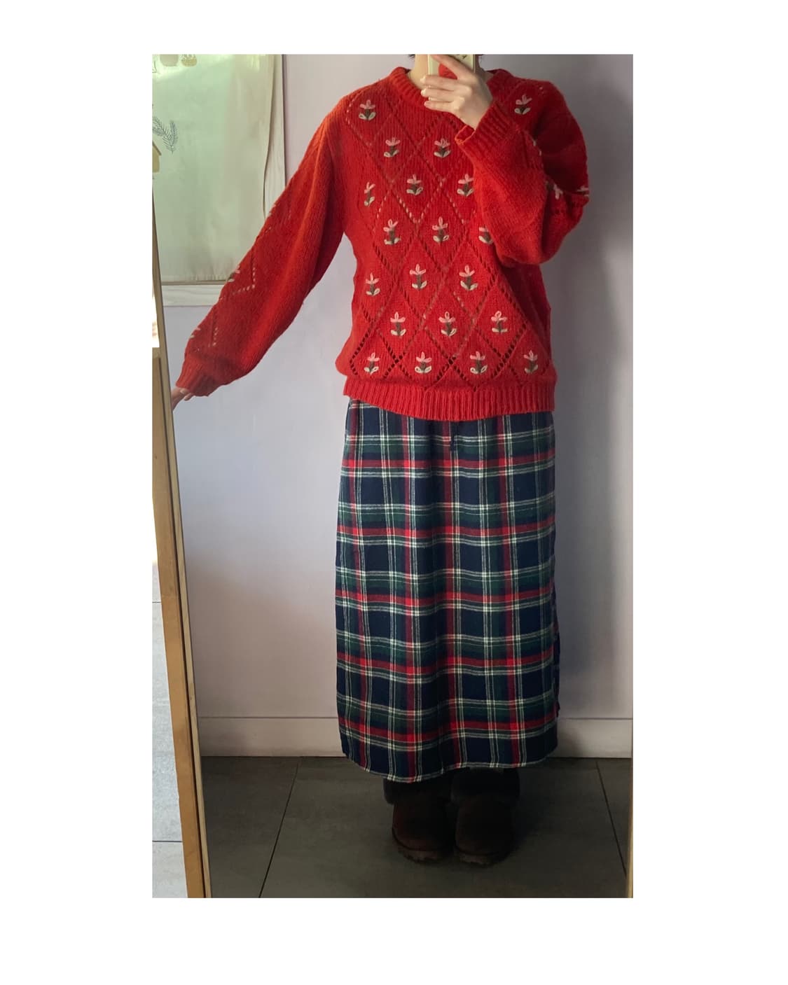 일본빈티지) 꽃자수 레드스웨터 상품이미지4