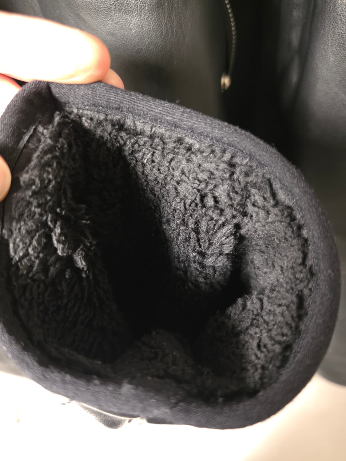 선데이오프클럽 레더 자켓(후리스) 상품이미지4