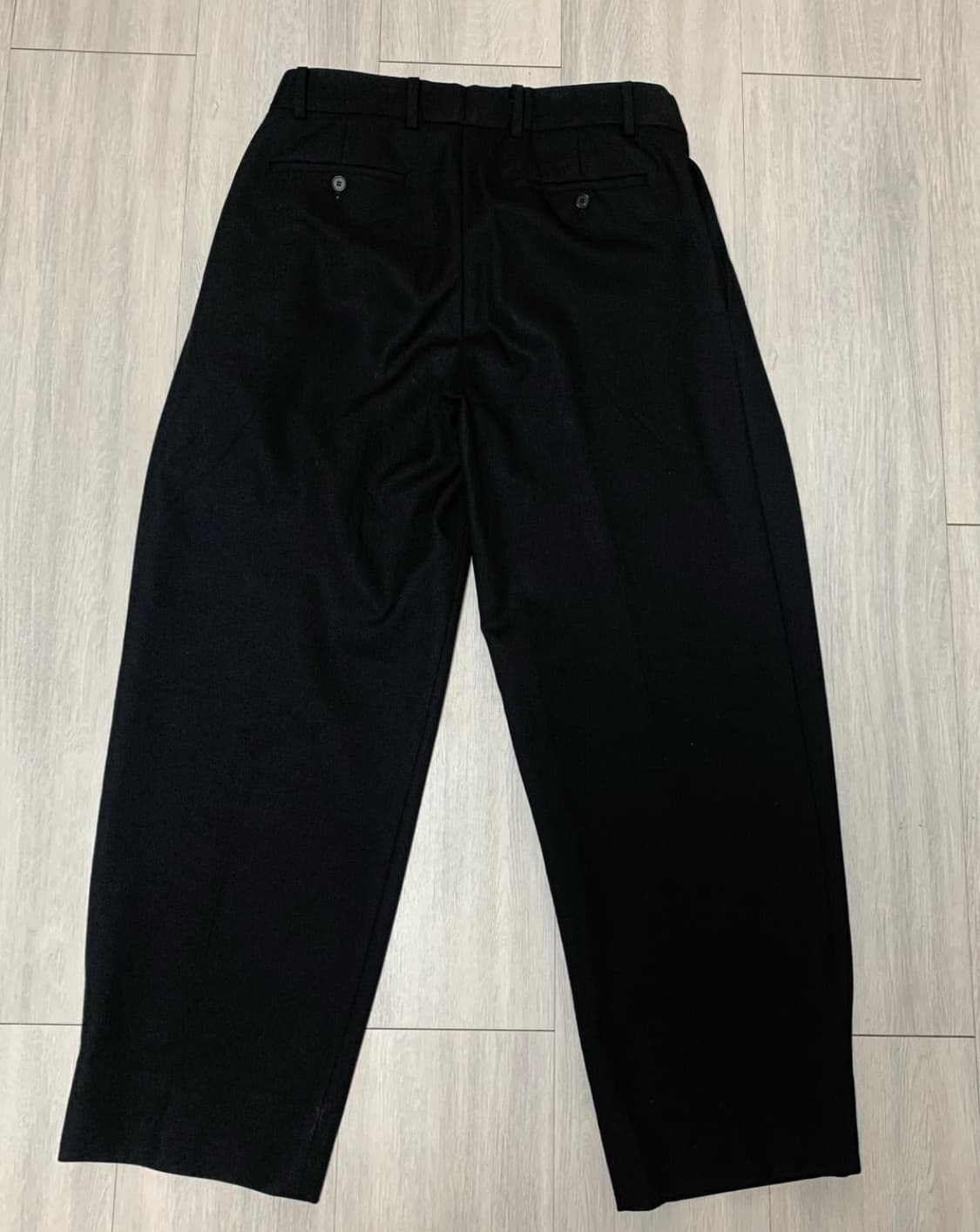 우영미 19FW 폴딩팬츠 상품이미지2