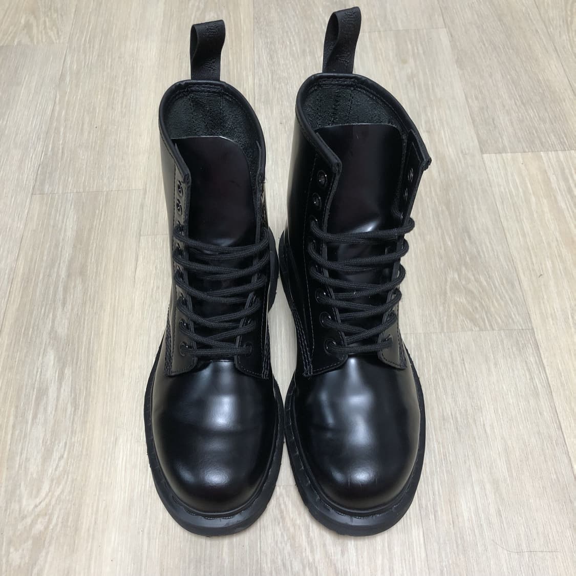 (240) 닥터마틴 Dr.martens 1460 모노 8홀 무광 블랙 상품이미지10