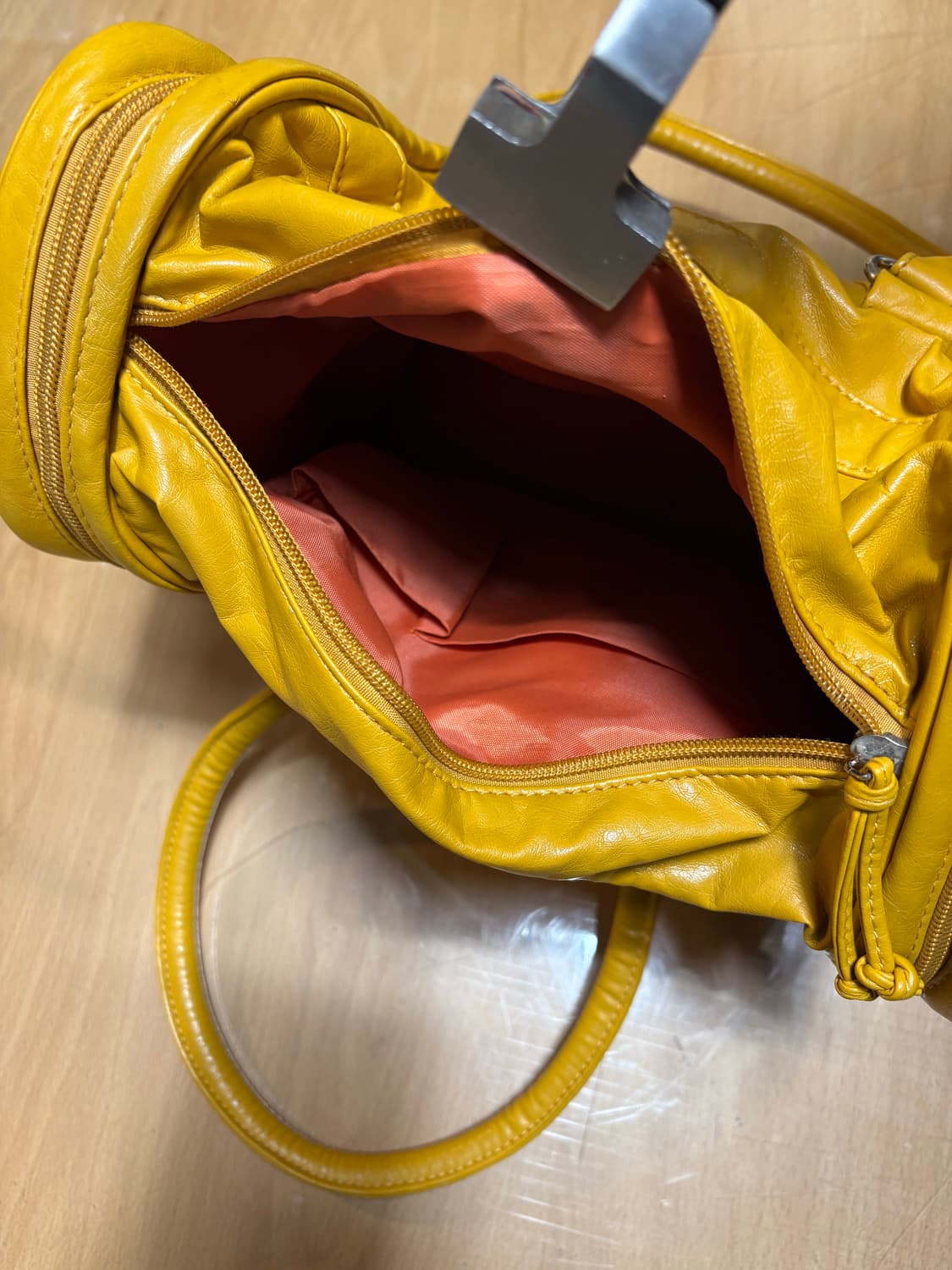 빈티지 옐로우 세미 레더 보스톤 백 상품이미지6
