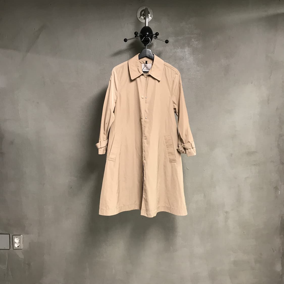 몽클레어 트렌치 코트 베이지 1 상품이미지1