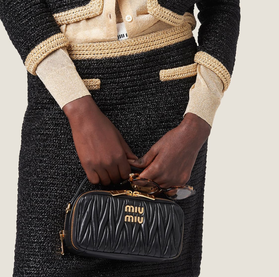 [A+ 정품] 미우미우 마테라쎄 탑핸들 크로스백 상품이미지10