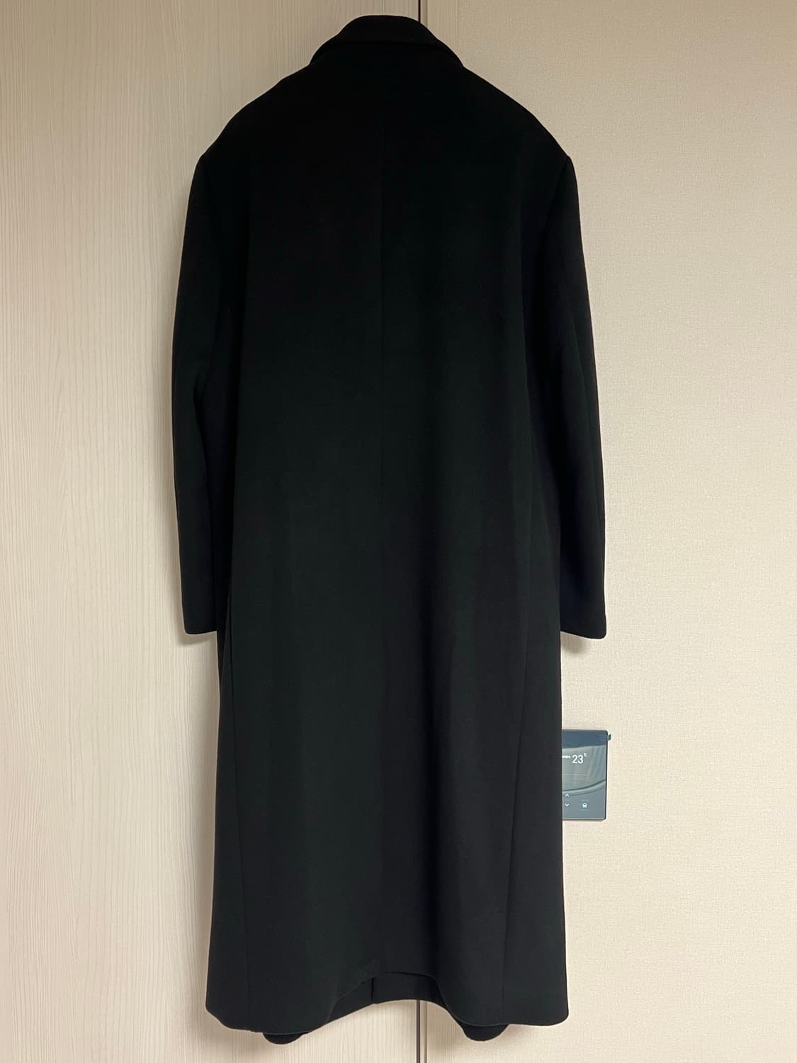 (새상품) 무탠다드 캐시미어 대디 숄더 더블 롱 코트 급처합니다 상품이미지3