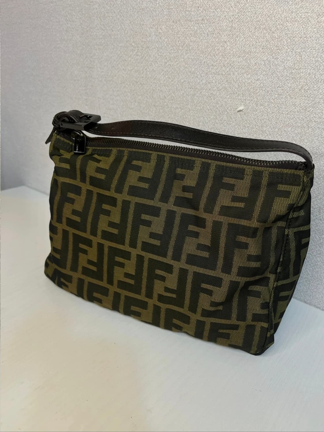 (정품) 펜디 주카 FF 숄더백 (명품 여자 가방 토트백 맘마백 바게트백 상품이미지2