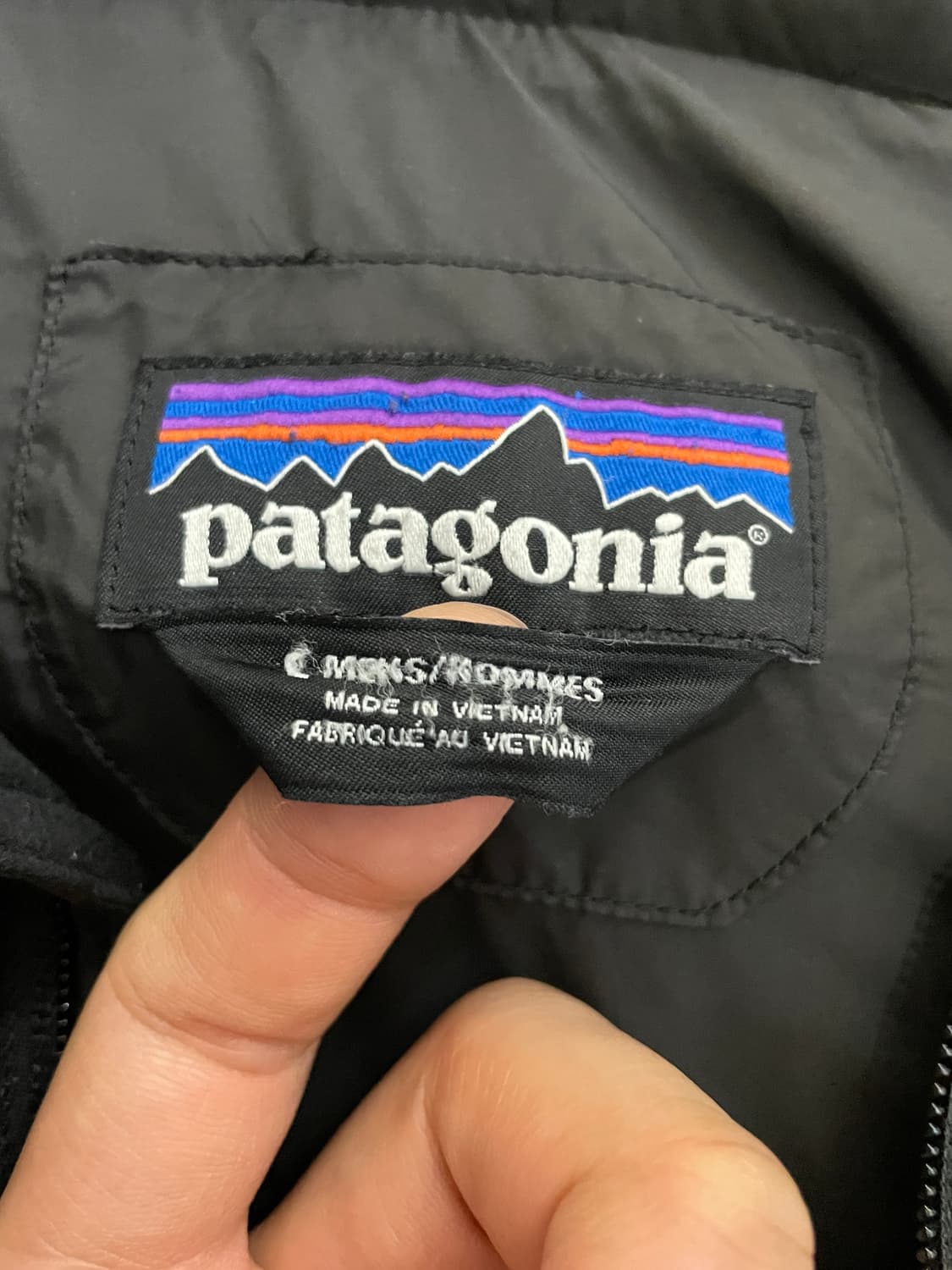 [L] 파타고니아 사일런트 다운 패딩 상품이미지3