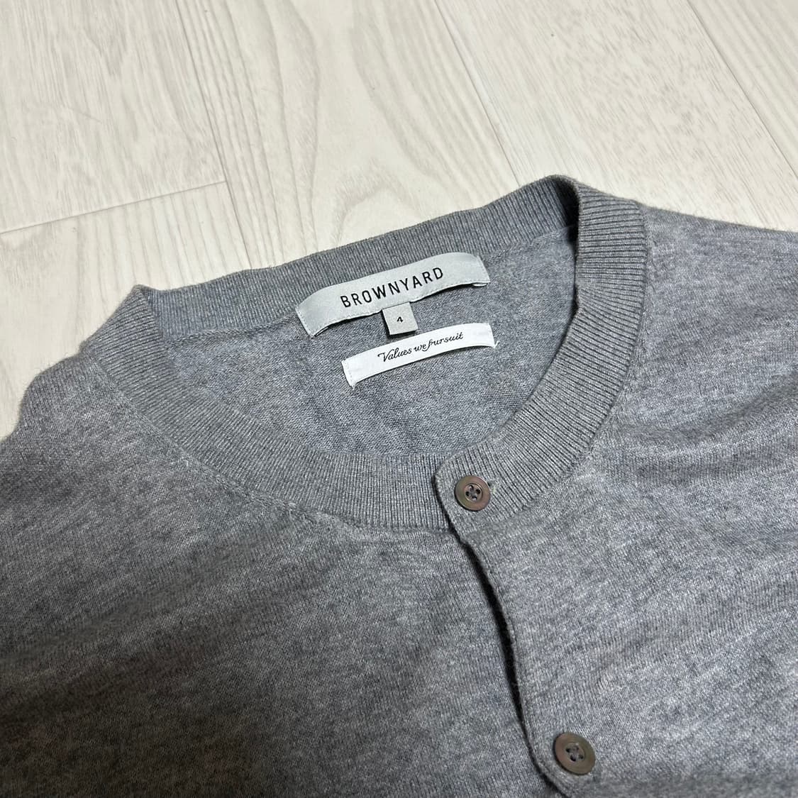 [4] 브라운야드 라운드넥 니트 가디건 그레이 상품이미지2