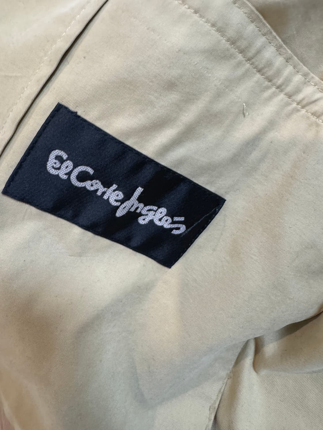 버버리 베이지 자켓 상품이미지7