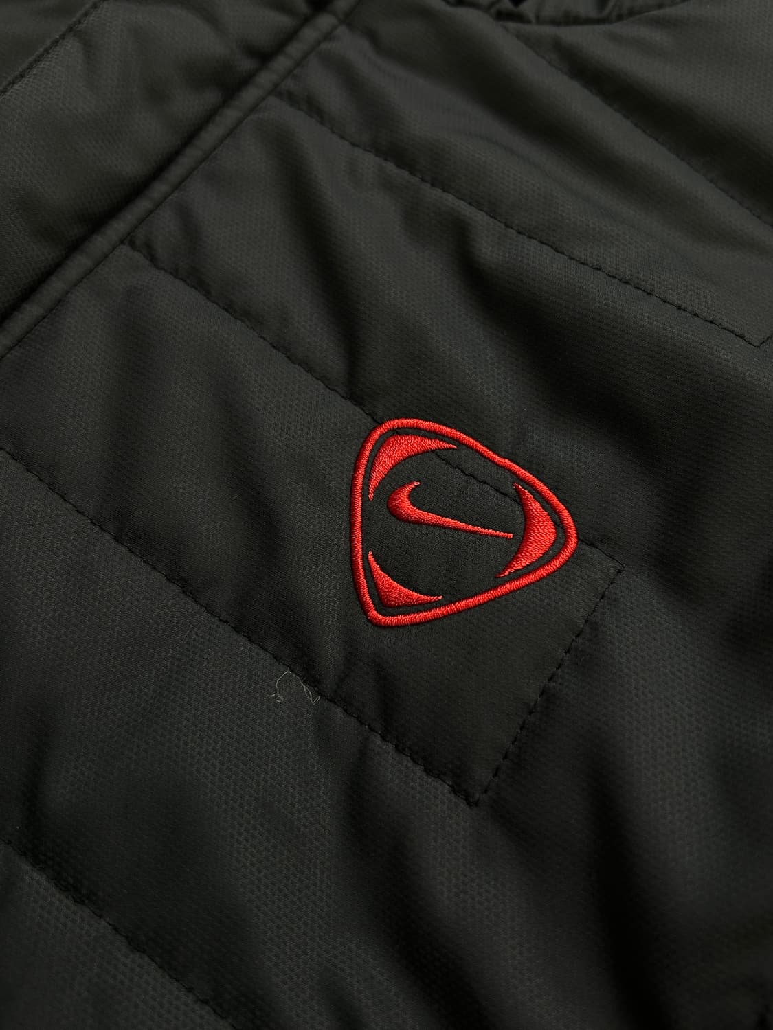 나이키 암스우시 누빔 경량 패딩 L  상품이미지3