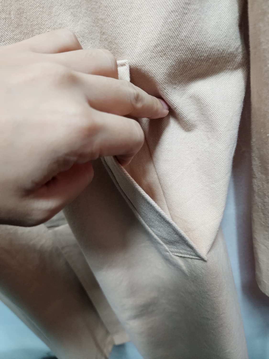 라코스테 아메카지 베이지 코트 상품이미지3