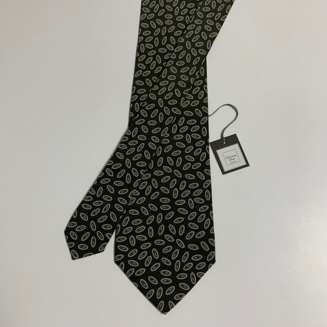 크리스찬 디올 택 달린 미품 명품넥타이 A+등급 8.5cm 상품이미지3