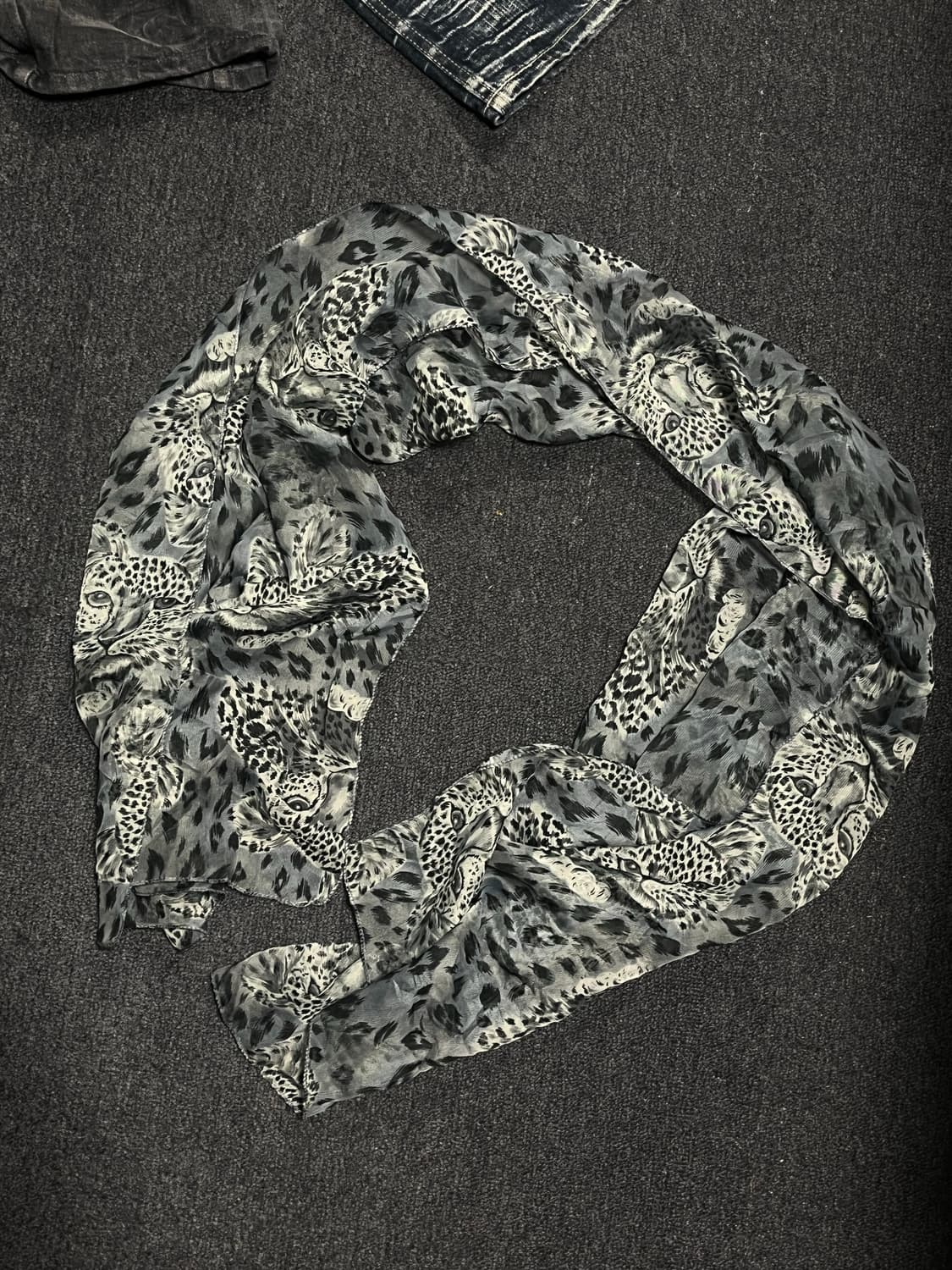 Punk leopard Grey scarf 상품이미지3