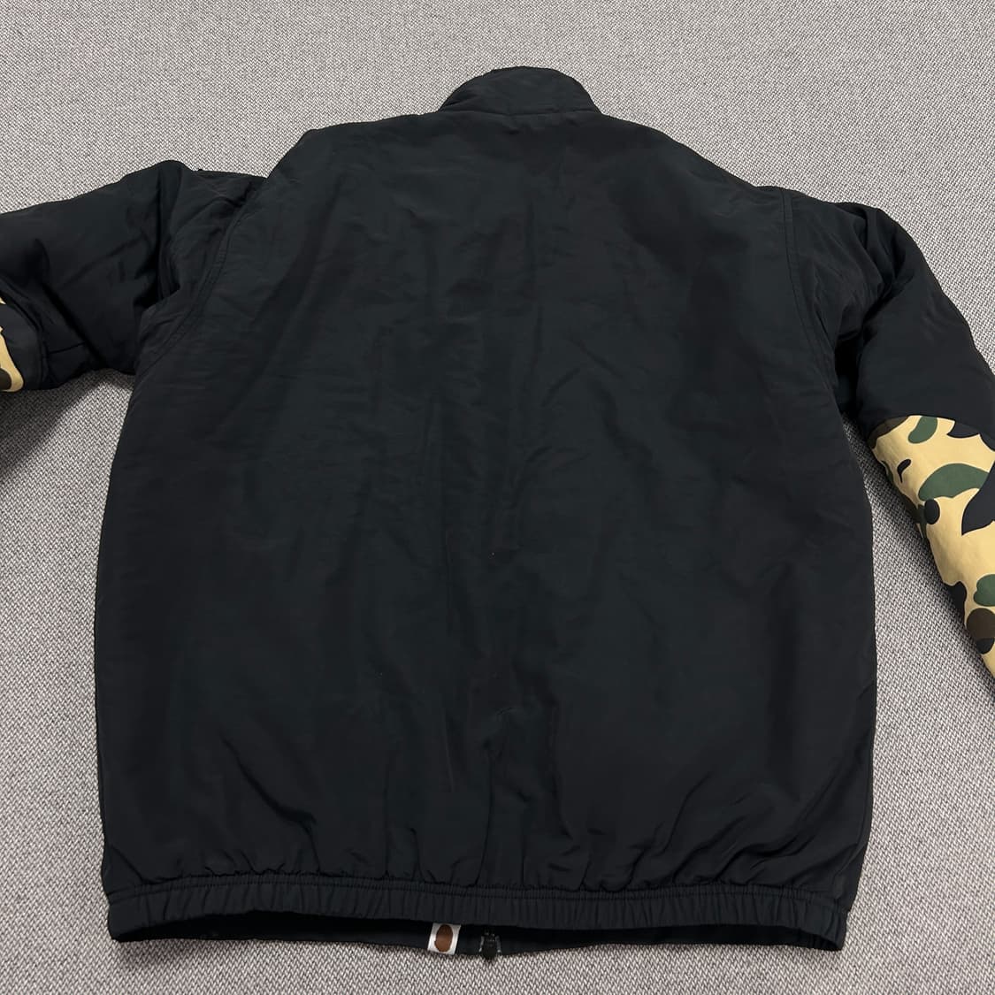 베이프 카모 누빔 플라이트 자켓(M) 상품이미지7