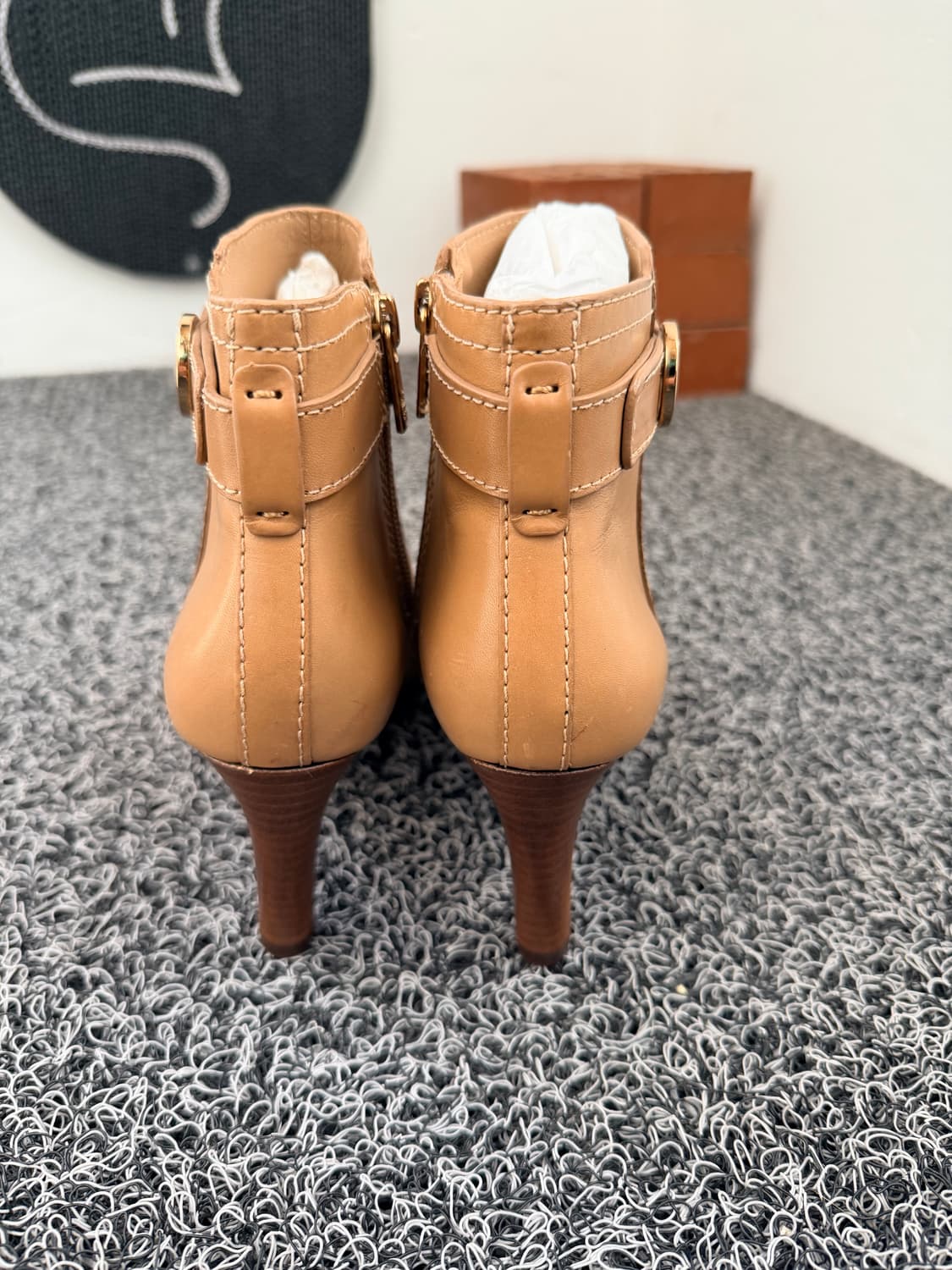 토리버치 브라운 가죽 앵클 부츠 6.5 (235mm) 상품이미지3