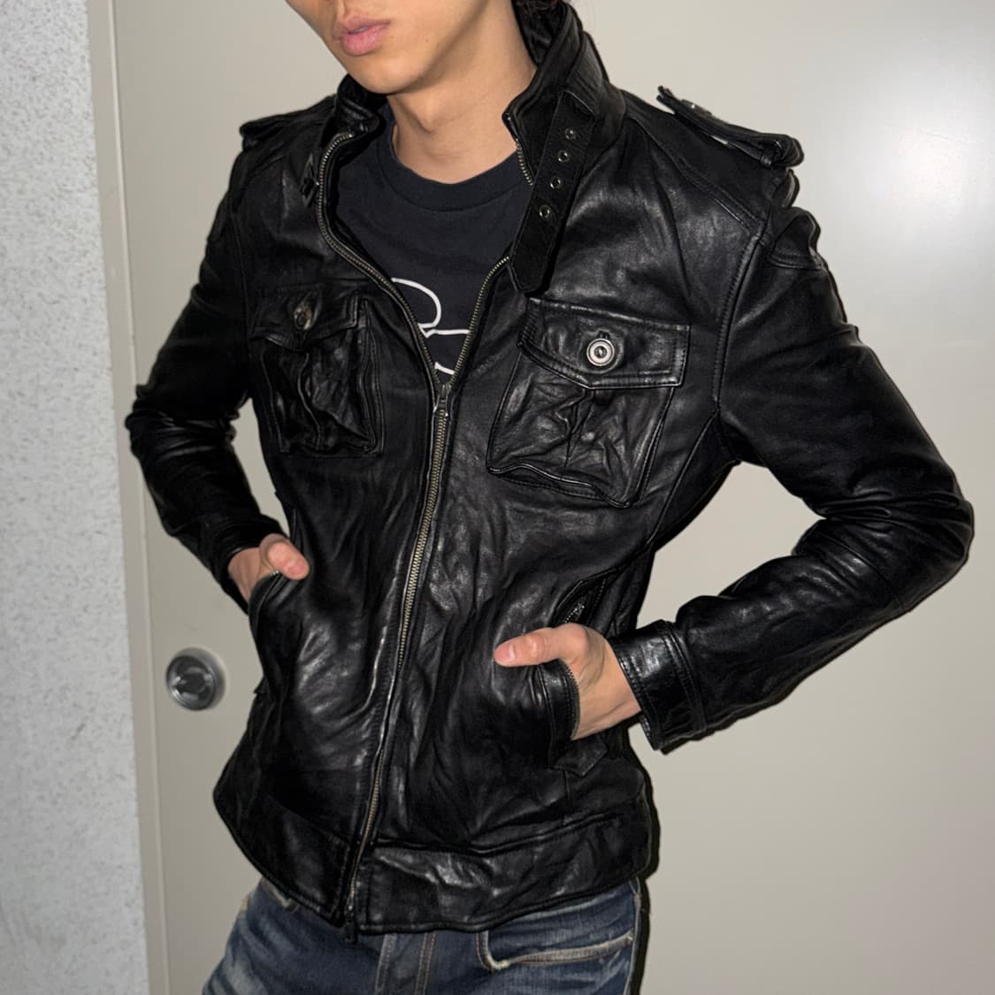 크링클 하이넥 레더 자켓 상품이미지1