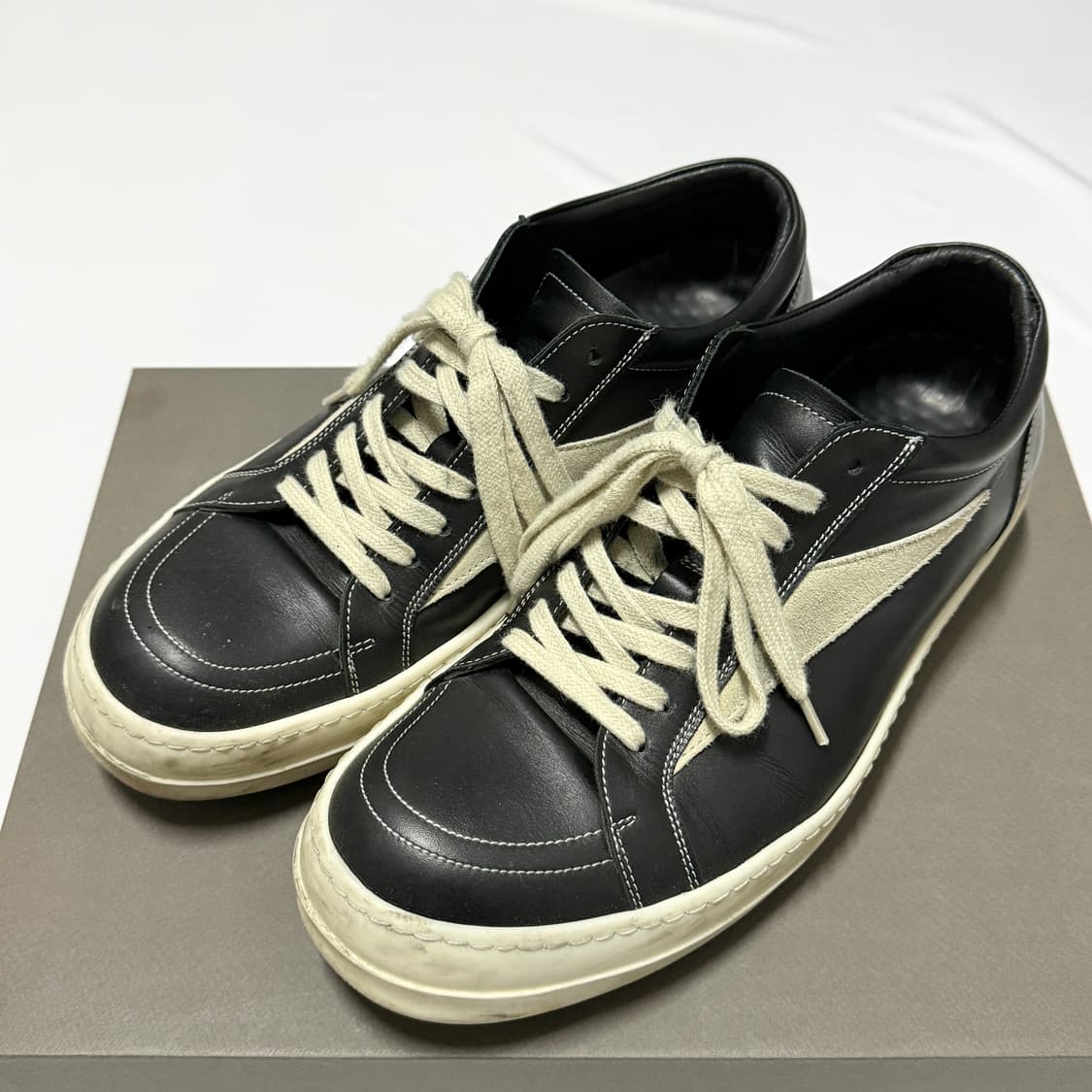 릭오웬스 빈티지 스니커즈 상품이미지1