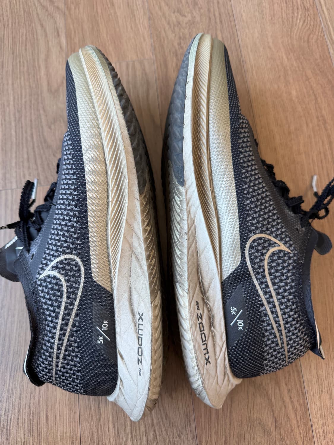 [나이키] ZoomX Streakfly 블랙골드 275 / US9.5 상품이미지5